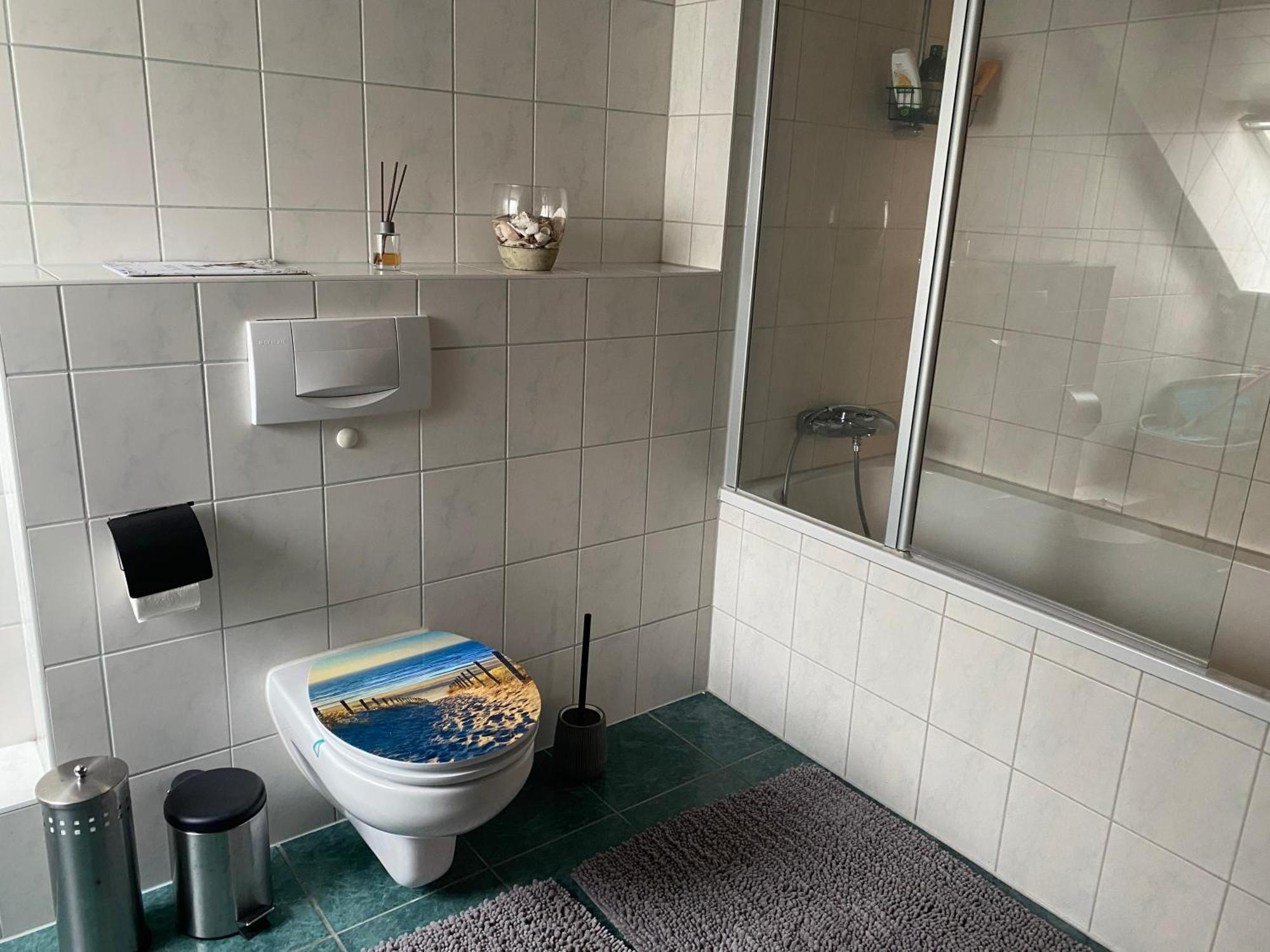 Stilvolle Ferienwohnung In Historischer Stadtvilla Нойбранденбург Экстерьер фото